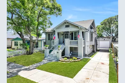 3921 Avenue P 1/2, Galveston, TX 77550 - Photo 2