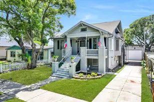 3921 Ave P 1/2, Galveston, TX 77550 - Photo 2
