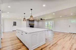 1561 County Rd 797, Brazoria, TX 77422 - Photo 12