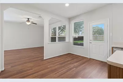 723 Slate Valley Lane, Spring, TX 77373 - Photo 12