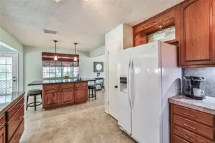 6911 Sprigg St, Fulshear, TX 77441 - Photo 16