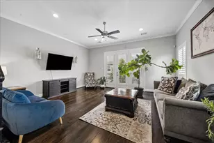1915 Spring St, Houston, TX 77007 - Photo 14