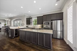 1915 Spring St, Houston, TX 77007 - Photo 6
