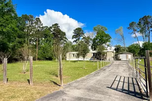 20177 Ranch Estates Dr, New Caney, TX 77357 - Photo 2