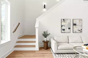 2216 Bringhurst St, Houston, TX 77026 - Photo 26