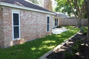11407 Briar Rose Dr, Houston, TX 77077 - Photo 38