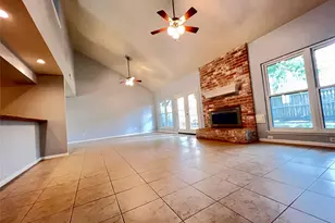 11407 Briar Rose Dr, Houston, TX 77077 - Photo 18