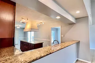 11407 Briar Rose Dr, Houston, TX 77077 - Photo 16