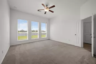 15322 Lake Front Dr, Mont Belvieu, TX 77523 - Photo 20