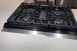 2428 Ave O 1/2 St, Galveston, TX 77550 - Photo 4