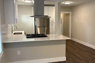 2428 Ave O 1/2 St, Galveston, TX 77550 - Photo 1