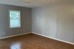 306 Lake Rd, Galveston, TX 77568 - Photo 4