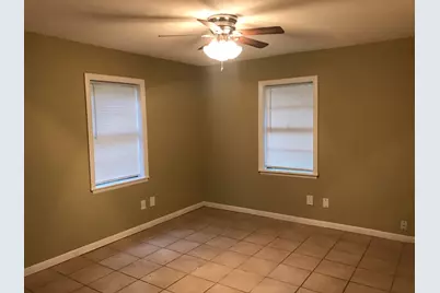 306 Lake Road, Galveston, TX 77568 - Photo 6