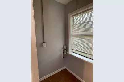 306 Lake Road, Galveston, TX 77568 - Photo 10