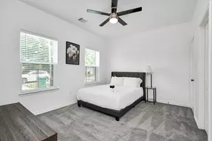 8406 Parnell St, Houston, TX 77051 - Photo 28