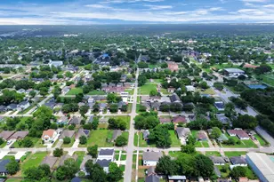 8406 Parnell St, Houston, TX 77051 - Photo 48
