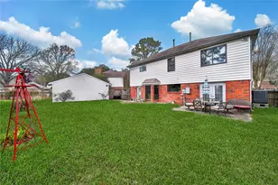 810 Noble Springs Rd, Houston, TX 77062 - Photo 26