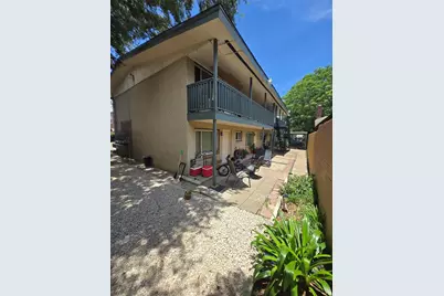 3910 Dallas Street #3, Houston, TX 77023 - Photo 6