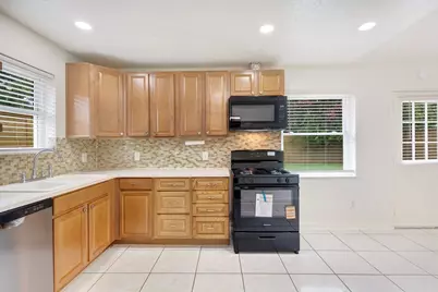 1303 Gamma Street, Pasadena, TX 77504 - Photo 2