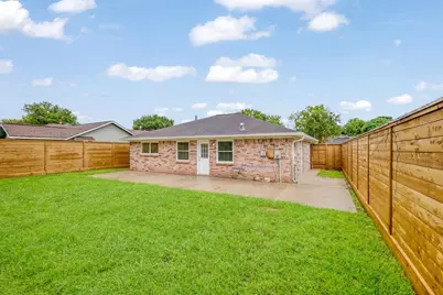 1303 Gamma Street, Pasadena, TX 77504 - Photo 10
