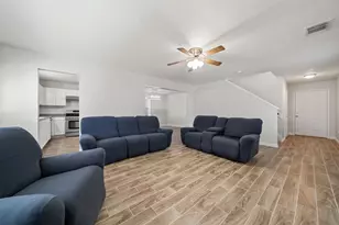 11950 Rolling Stream Dr, Tomball, TX 77375 - Photo 4