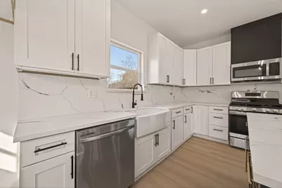 6719 Knox Street, Houston, TX 77091 - Photo 6