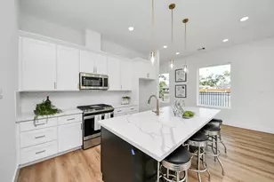 2436 Harrington St, Houston, TX 77026 - Photo 8