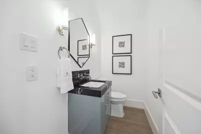 5 Wentworth Green Way, Houston, TX 77027 - Photo 14