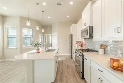 7011 Winterberry Glen Lane, Katy, TX 77493 - Photo 6