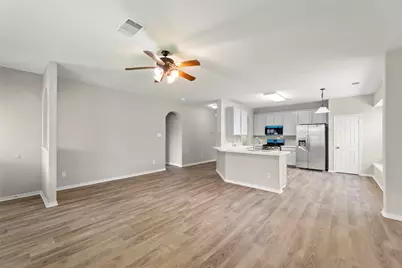 8911 Willow Wind Lane, Houston, TX 77083 - Photo 20