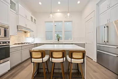 1211 Hickory Street #D, Houston, TX 77007 - Photo 10