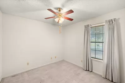 308 Hospital Drive, Buffalo, TX 75831 - Photo 14