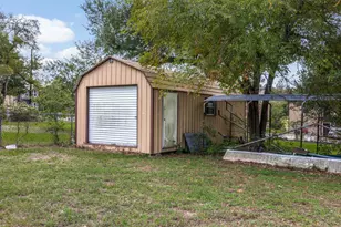 308 Hospital Dr, Buffalo, TX 75831 - Photo 22