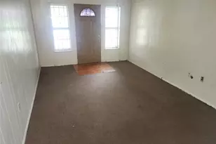 5707 Groveton St, Houston, TX 77033 - Photo 10