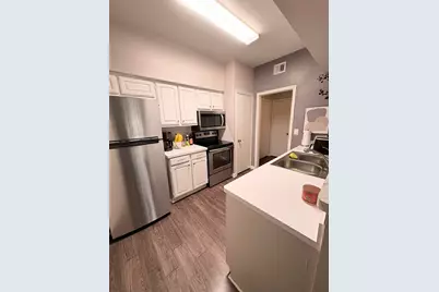 2475 Underwood Street #382, Houston, TX 77030 - Photo 2