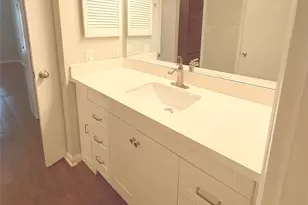 2475 Underwood St, Houston, TX 77030 - Photo 14