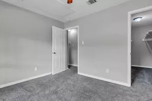 9519 Pagewood Ln, Houston, TX 77063 - Photo 26