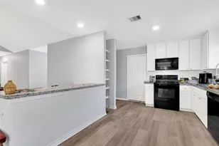 4814 Pine Cliff Dr, Houston, TX 77084 - Photo 8