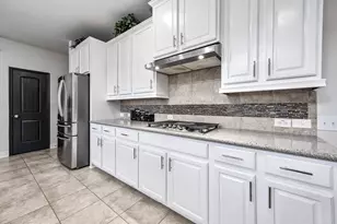 2326 Ashley Falls Ln, League City, TX 77573 - Photo 14