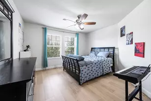 2326 Ashley Falls Ln, League City, TX 77573 - Photo 32