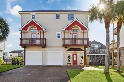 107 Bamaku Bend, Tiki Island, TX 77554 - Photo 1