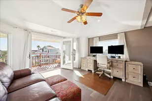 107 Bamaku Bend, Tiki Island, TX 77554 - Photo 22