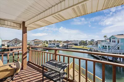 107 Bamaku Bend, Tiki Island, TX 77554 - Photo 26