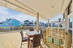 107 Bamaku Bend, Tiki Island, TX 77554 - Photo 14