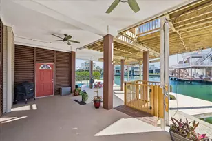 107 Bamaku Bend, Galveston, TX 77554 - Photo 32