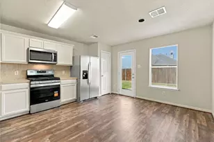 3006 Rustling Chestnut St, Spring, TX 77389 - Photo 14