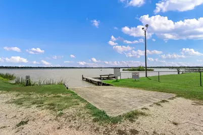41614 Cherokee Trail, Angleton, TX 77515 - Photo 20