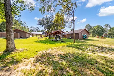 285 Sandy Shores, Onalaska, TX 77360 - Photo 34