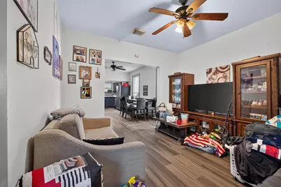 4409 Avenue K, Galveston, TX 77550 - Photo 4