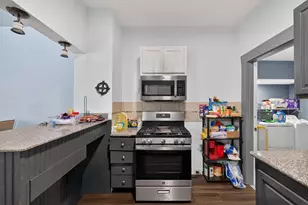 4409 Avenue K, Galveston, TX 77550 - Photo 10